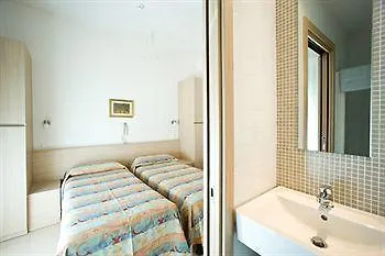 Colonna Ξενοδοχείο 3*