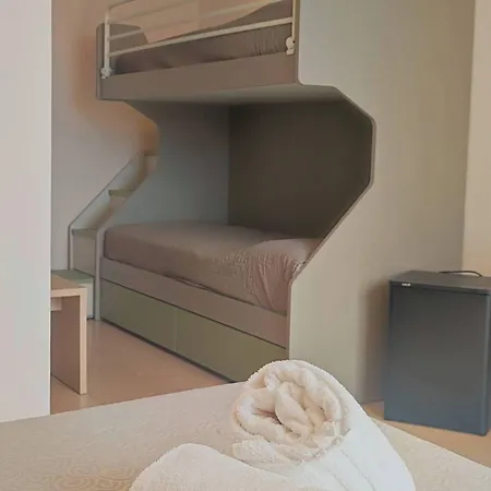 Ξενοδοχείο Colonna 3*