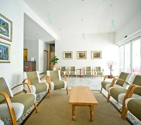 Colonna Szálloda 3*